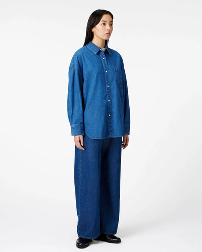 WOMEN｜Light Denim Shirt 7oz Medium Indigo Translation missing: en.accessibility.alternate_view