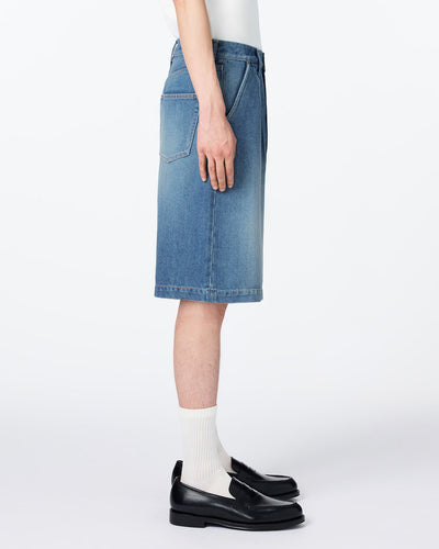 MEN｜Light Tuck Shorts 9oz Medium Indigo Translation missing: en.accessibility.alternate_view