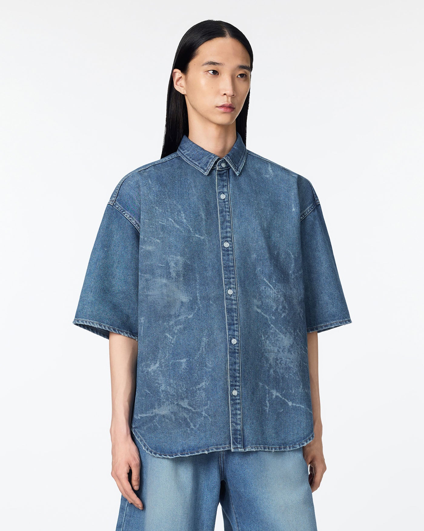 MEN｜Light Oversized S/S Shirt 9oz Medium Indigo - Japan Blue Jeans