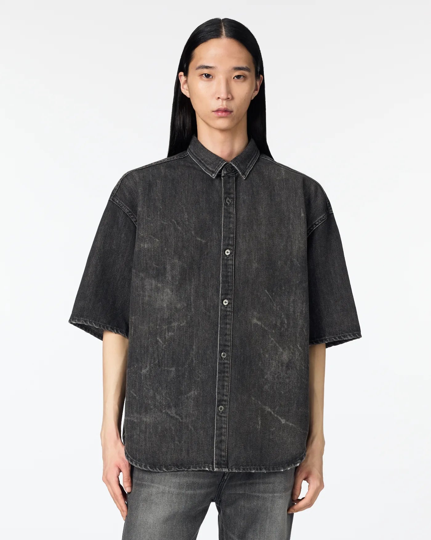 MEN｜Light Oversized S/S Shirt 9oz Washed Black - Japan Blue Jeans