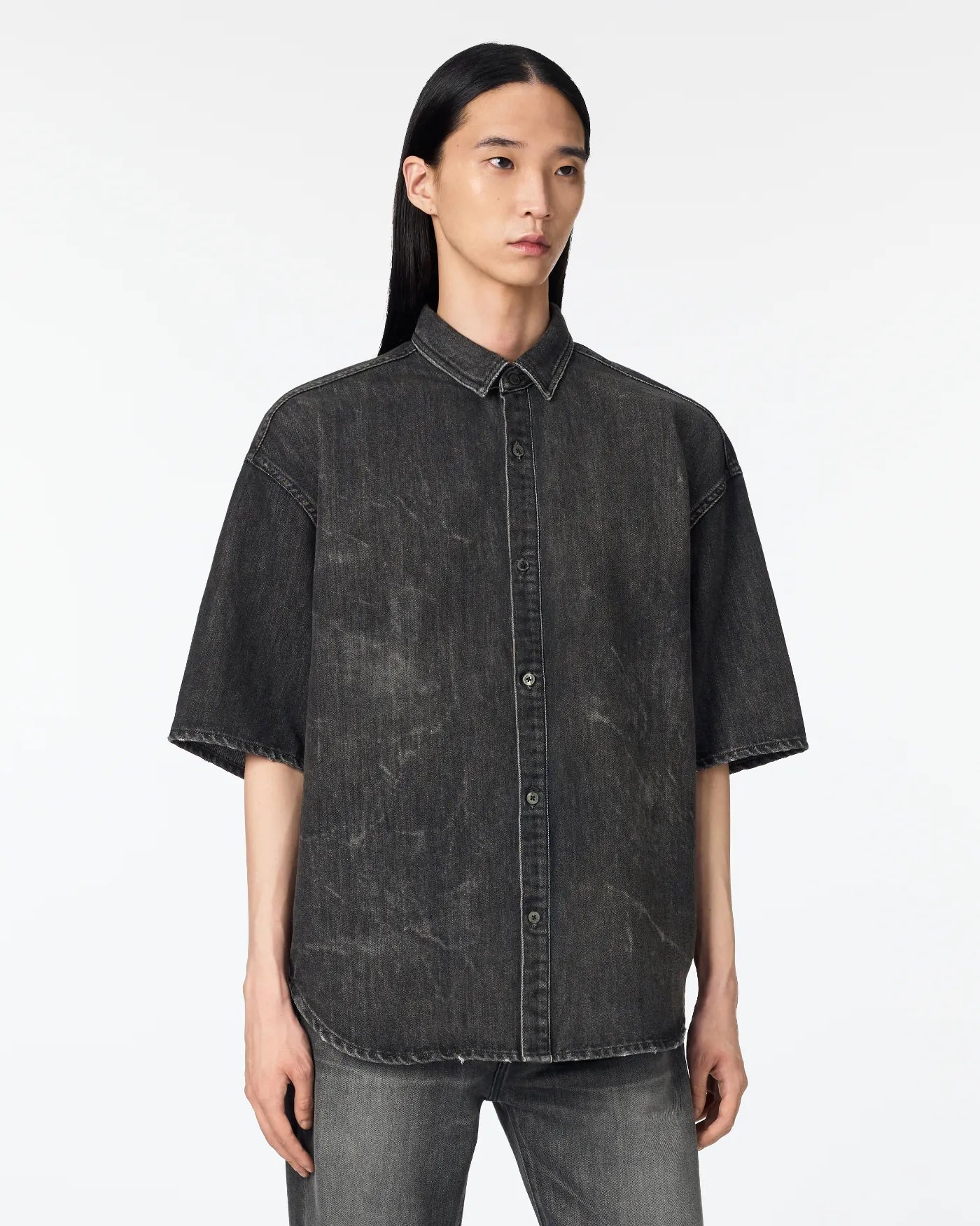 MEN｜Light Oversized S/S Shirt 9oz Washed Black - Japan Blue Jeans