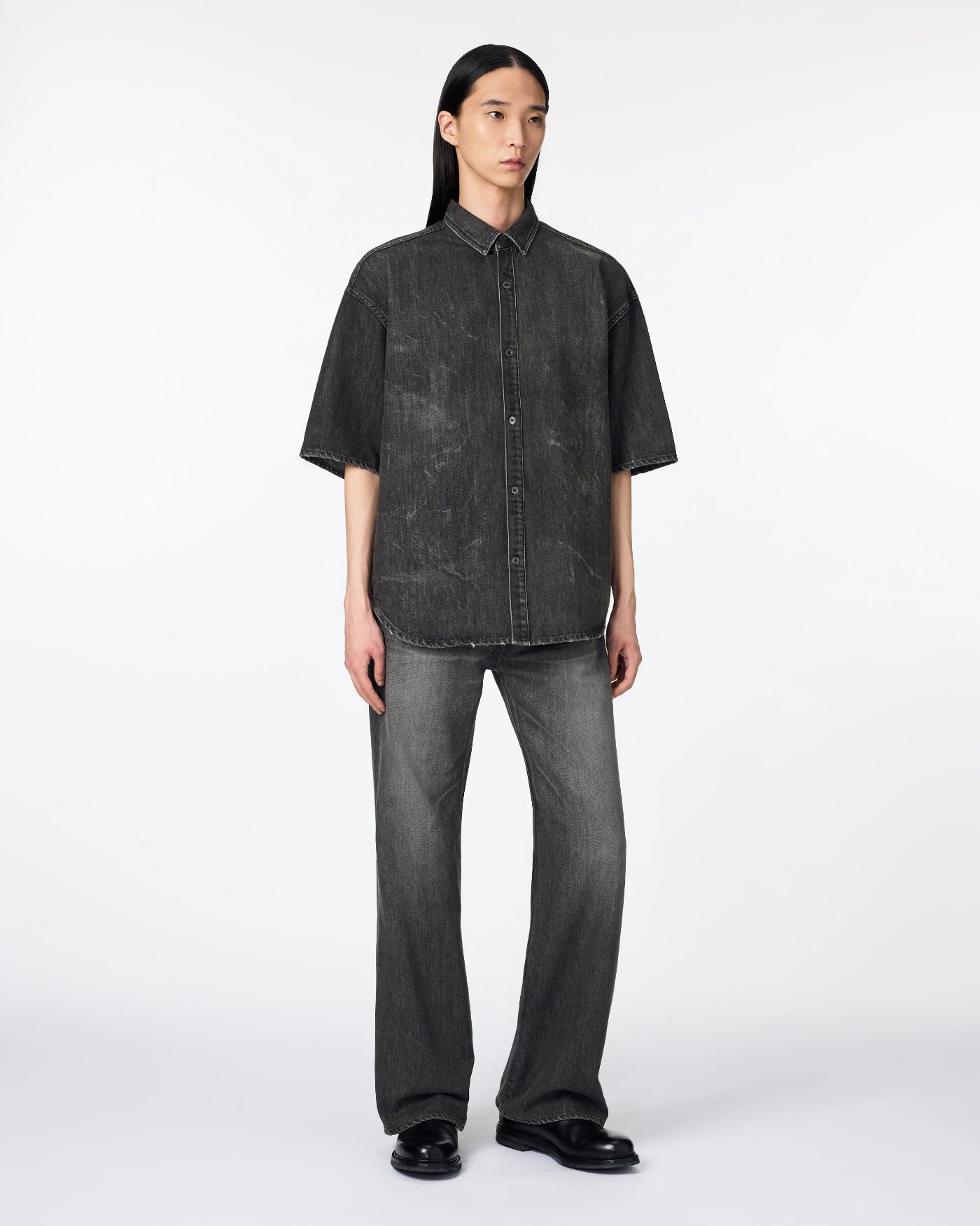 MEN｜Light Oversized S/S Shirt 9oz Washed Black - Japan Blue Jeans