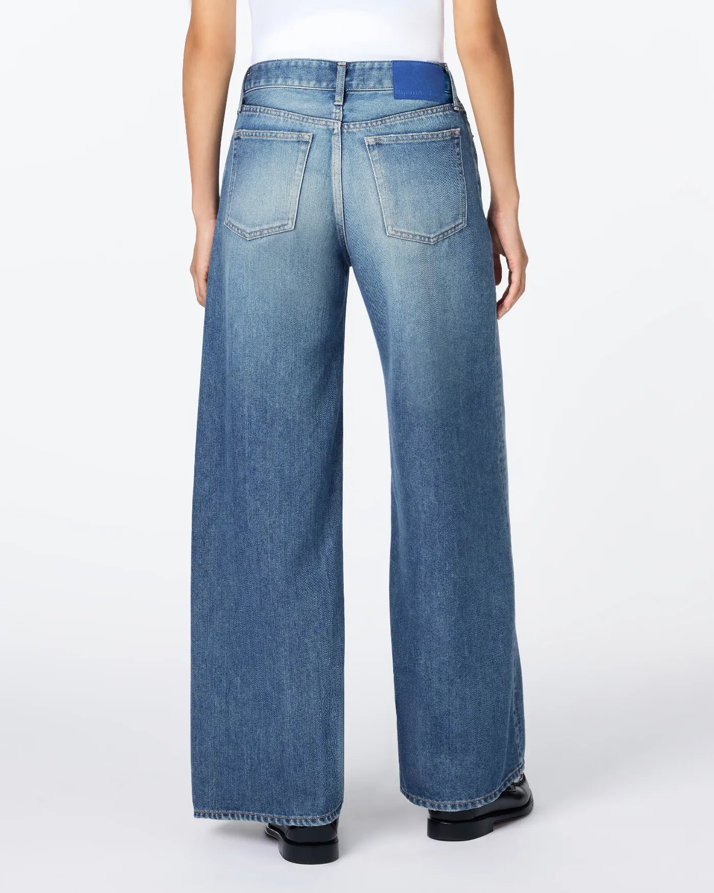 WOMEN｜Light Baggy Jeans 9oz Medium Indigo - Japan Blue Jeans